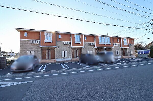 apartment 栃木県小山市城東６丁目19-19　グランオッツ1F
