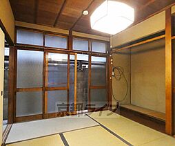 居間