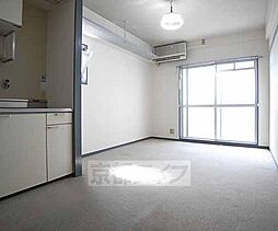 ラマプリーヌ桂 3階ワンルームのリビング/ダイニング