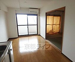 JR東海道・山陽本線 桂川駅 徒歩7分の賃貸マンション 1階2LDKのリビング/ダイニング