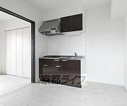 近鉄京都線 十条駅 徒歩7分の賃貸マンション 2階1DKのリビング/ダイニング