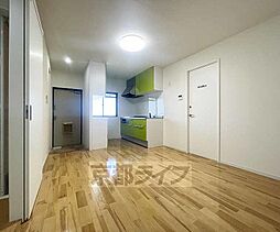 京都市営烏丸線 十条駅 徒歩5分の賃貸マンション 10階3LDKのリビング/ダイニング