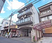 総戸数8個のマンションです。