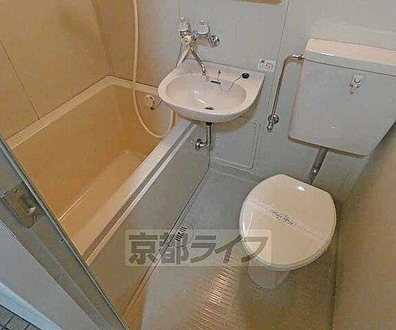浴室