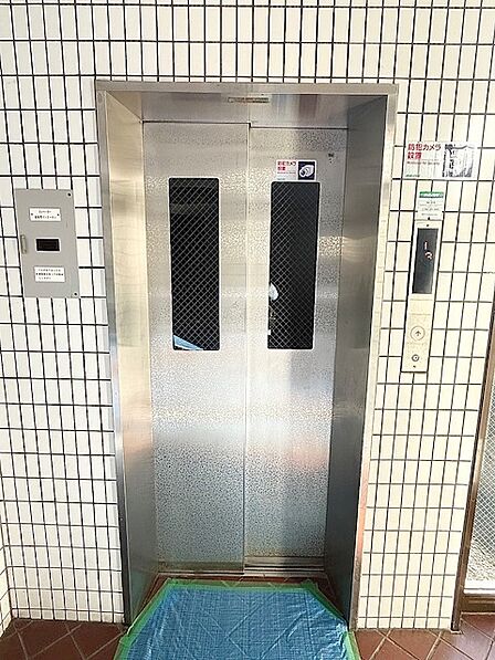 エレベーター