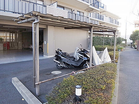 バイク置場
