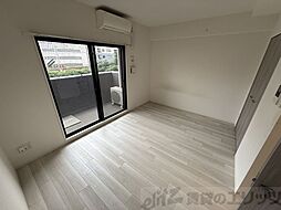 プライマル新大阪 8階1Kのリビング/ダイニング