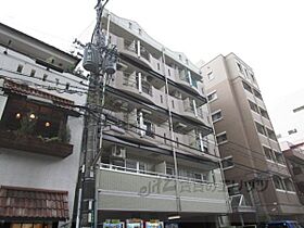 Ｆ・Ｈグリーンロイヤル高槻 402 ｜ 大阪府高槻市高槻町8-5（賃貸マンション1K・4階・21.67㎡） その1