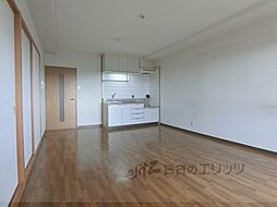 プランドール耳原 4階3LDKのリビング/ダイニング