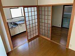 居間
