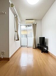 居間