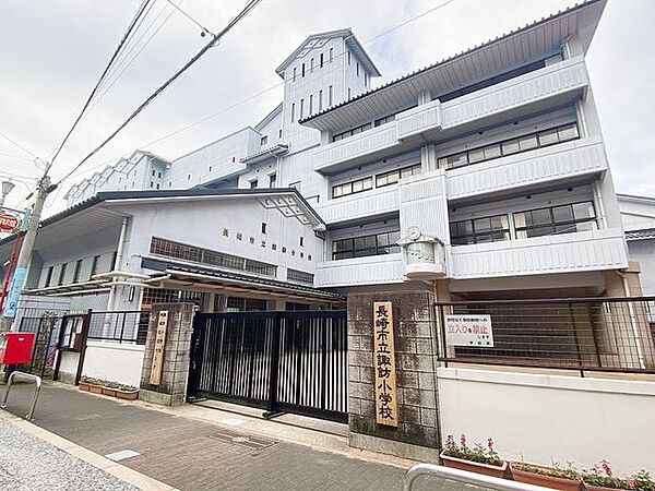 オルカ銀屋