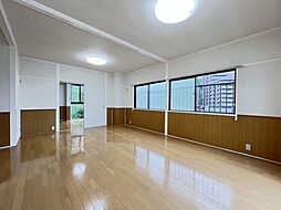 居間
