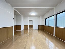 居間