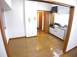 居間