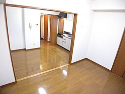 居間