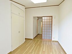 居間