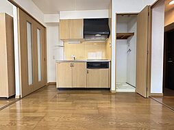 居間
