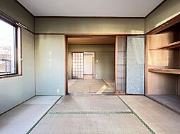 居間