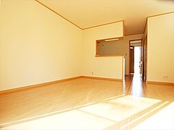 シャレーミヤモトC 105 1階2LDKのリビング/ダイニング