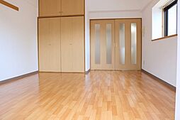 フレーバー 501 5階1DKのリビング/ダイニング