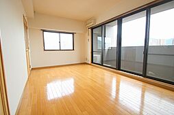 ロアール古市 707