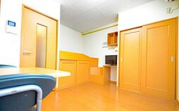 レオパレスラポール 106 1階1Kのリビング/ダイニング