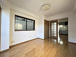 レトアヤマヤ 203 2階1DKのリビング/ダイニング