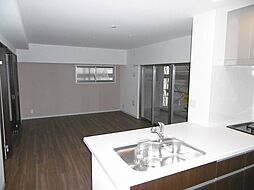 シティブリッジ西原 1002 10階4LDKのリビング/ダイニング