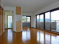 多聞館 603 6階3LDKのリビング/ダイニング