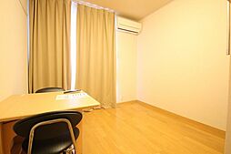 レオパレスArcadia B 302 3階1Kのリビング/ダイニング