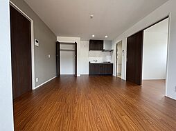 レユシール温品 301 3階1LDKのリビング/ダイニング