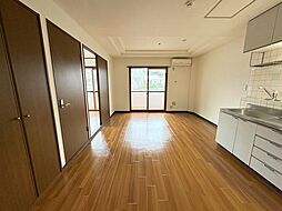 ロイヤルタムラさくら館 202 2階2LDKのリビング/ダイニング