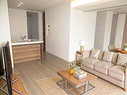 シャーメゾンフロントゲート 202 2階2LDKのリビング/ダイニング