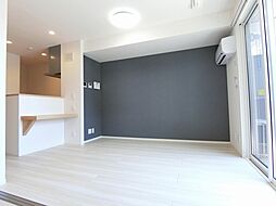 アヴァンティ矢賀 303 3階1LDKのリビング/ダイニング