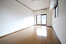 ウイング十日市 803 9階1Kのリビング/ダイニング