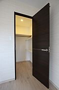 同物件別号室のものです。