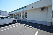 ファミリーマート　広島井口台店
