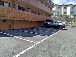 4 / 5