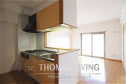 人気のカウンターキッチンです。