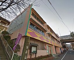 八幡花園幼稚園（567m）