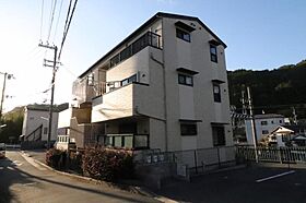 パドマ六甲  ｜ 兵庫県神戸市北区有野町唐櫃（賃貸アパート1LDK・2階・40.20㎡） その1