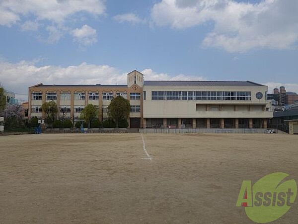 画像29:神戸市立本山第一小学校 378m