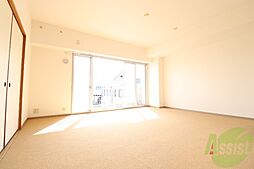 シャムロックコート西岡本 3LDKの写真