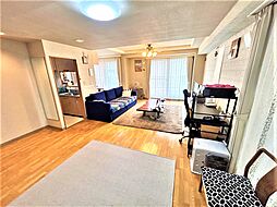 オリンピア大通西十八丁目マンション 1LDKのリビング/ダイニング