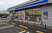 ローソン・スリーエフ所沢上新井店 744m