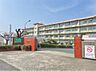 周辺：北九州市立赤崎小学校（557m）