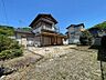 外観：日当たりの良い広い庭が付いています♪