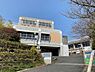 周辺：北九州市立港が丘小学校（976m）