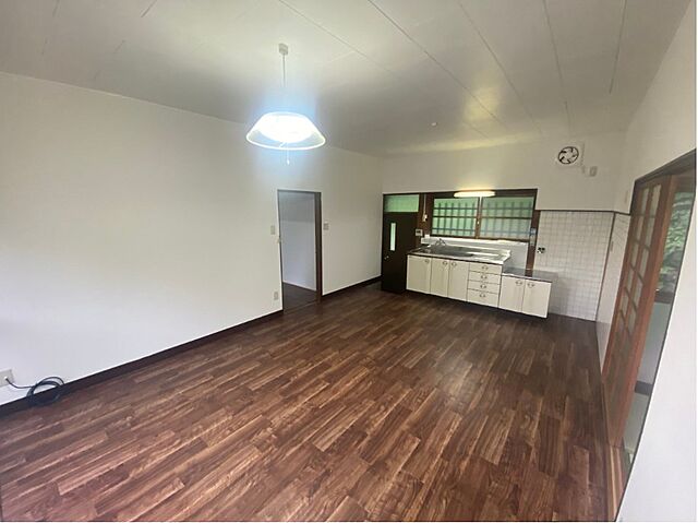 リビング/ダイニング 北九州市門司区鳴竹2丁目2-8-3